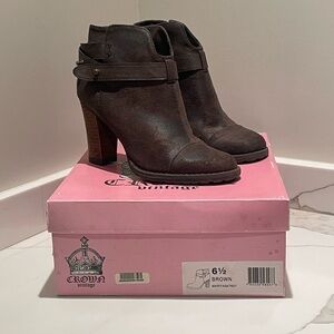 Crown Vintage Dark Brown Heeled Boots